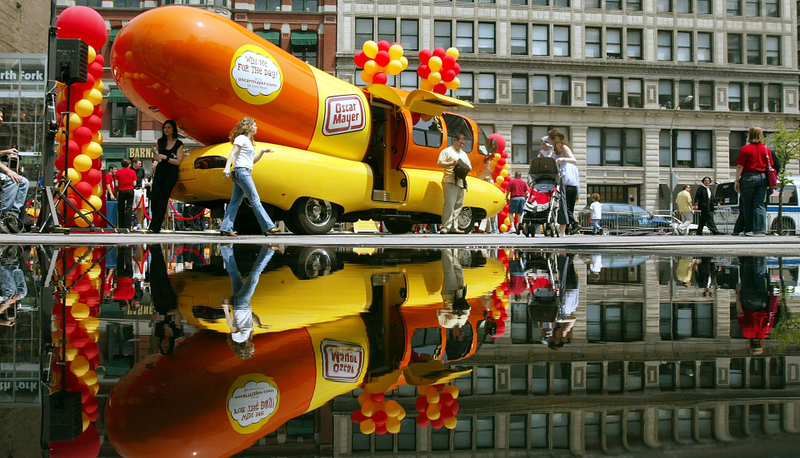 Illustration for article titled The Ten Weirdest Food Trucks In The World